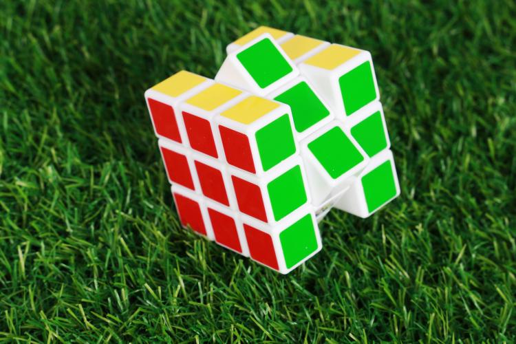 網(wǎng)紅玩具是一個值得投入的細分品類么？