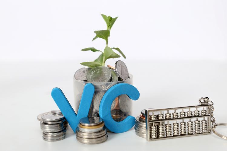 專注AI少兒英語，叮咚課堂獲超千萬美元A+輪融資