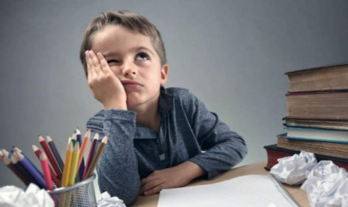 對(duì)于孩子來說 最好的學(xué)習(xí)就是讓他們自己嘗試