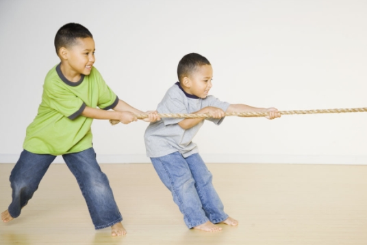 想讓孩子多鍛煉？這4樣運(yùn)動(dòng)可別玩太早