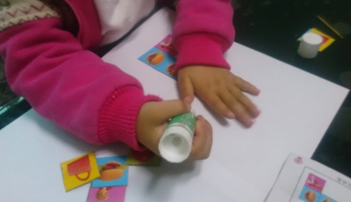 手工制作對(duì)寶寶成長(zhǎng)的九大好處