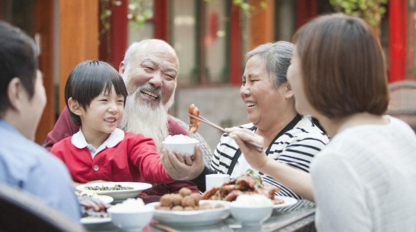 小孩子也應(yīng)該掌握的27個最基本的餐桌禮儀！