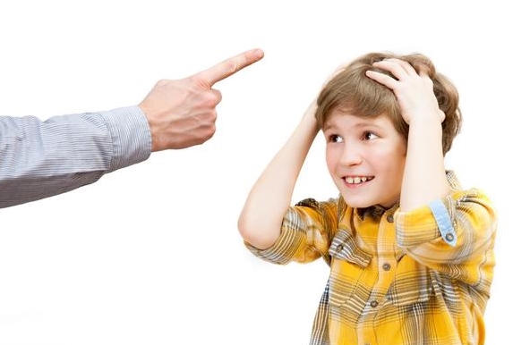 經(jīng)常被父母批評的孩子 大腦竟然會發(fā)生這樣的變化