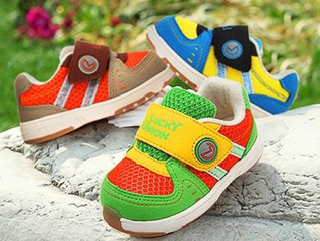 給寶寶選鞋竟有如此講究?用心家長必備!