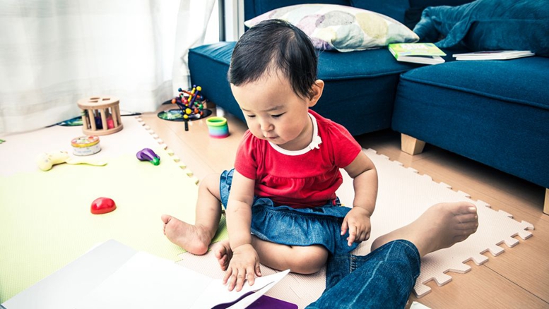 學(xué)齡期是科學(xué)啟蒙關(guān)鍵期 看明星們給孩子的科學(xué)啟蒙