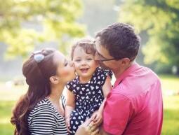 父母經(jīng)常擁抱寶寶 會(huì)讓他收獲這3種好處