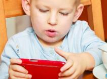 過早接觸網絡直播對孩子有哪些危害？