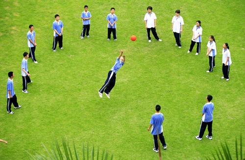 教育部：確保學(xué)生每天鍛煉1小時(shí) 嚴(yán)禁占體育課