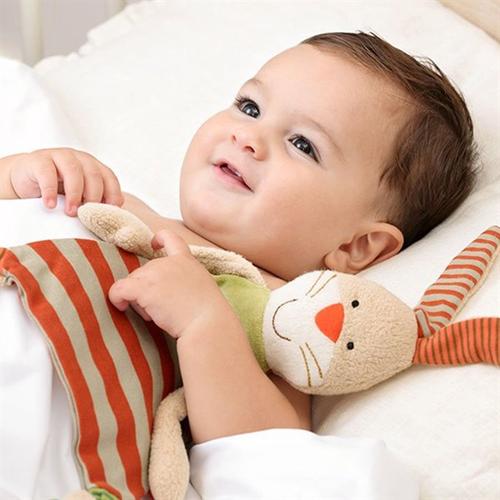 孩子總喜歡隨身攜帶自己的“小癖好”，家長到底要不要阻止