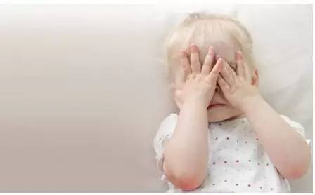 孩子不睡午覺(jué)竟然危害這么多？你家的寶寶睡午覺(jué)嗎？