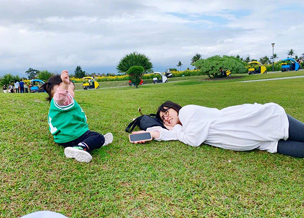 謝依霖哪是生了個(gè)孩子？簡(jiǎn)直就是整了個(gè)容