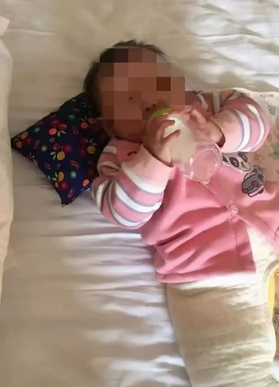 8個月大女嬰確診，家長牢記這5點，做好疫情期間的孩子防護