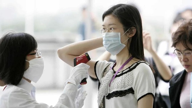 《鏡報(bào)》提醒家長(zhǎng)要警惕！但孩子出現(xiàn)這些癥狀，也可能感染了病毒