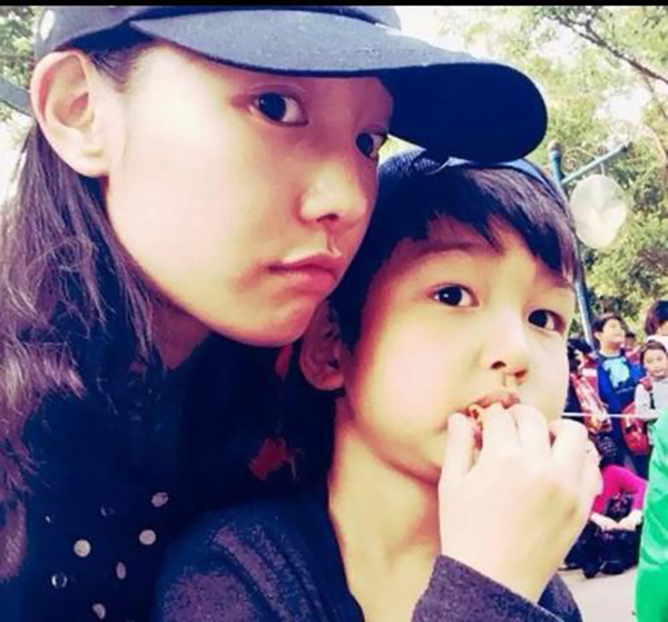 有種會調(diào)基因長叫元寶，媽媽的顏爸爸的才