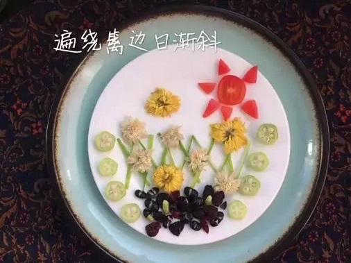 80后寶媽自創(chuàng)“詩詞早餐”，網(wǎng)友羨慕表示：想學(xué)