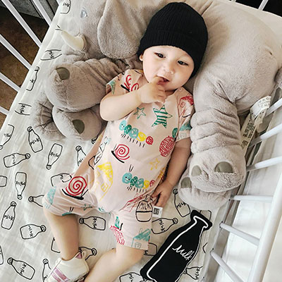 這兩種衣服很容易讓寶寶的腿變彎，你給孩子買過嗎？