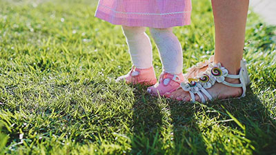 孩子走路太晚是發(fā)育遲緩嗎？多大走路才正常？