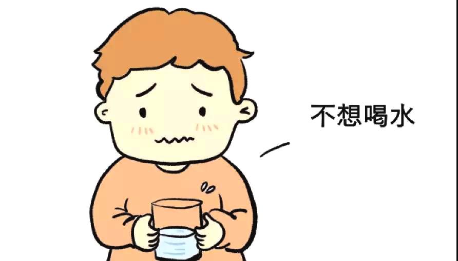 寶寶從不喝水到要水喝，聰明媽媽只做了這些