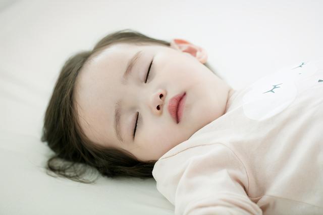 寶寶怎么總是晚上睡不好？