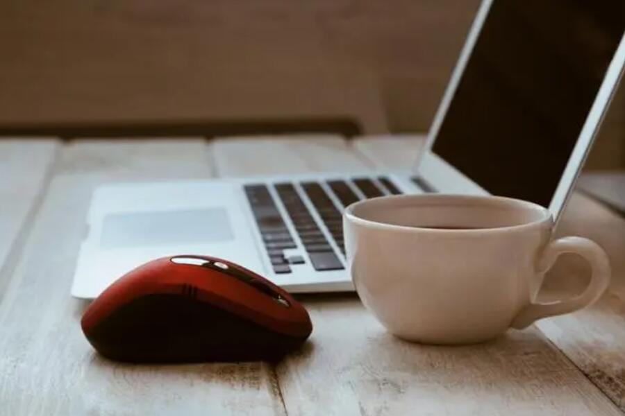 最高檢通報(bào)未成年人網(wǎng)絡(luò)保護(hù)工作主要情況 依法嚴(yán)懲“隔空猥褻”等侵害未成年人犯罪