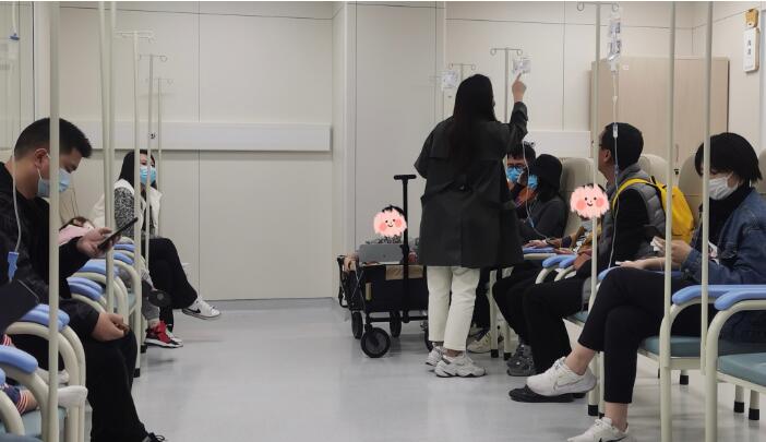 多地兒科門急診高峰持續(xù)，已出現(xiàn)流感與支原體交叉感染