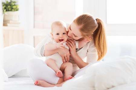 盤點(diǎn)幾個(gè)讓家長(zhǎng)頭疼的育兒?jiǎn)栴}，該如何應(yīng)對(duì)