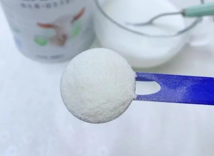 羊奶粉備受青睞，澳優(yōu)奶粉為中老年?duì)I養(yǎng)助力