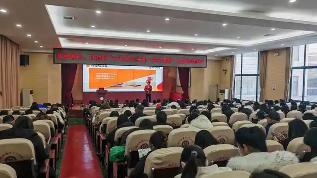 點(diǎn)亮成長(zhǎng)“心燈”！武漢理工研支團(tuán)開(kāi)展“信語(yǔ)述心言”書(shū)信交流活動(dòng)