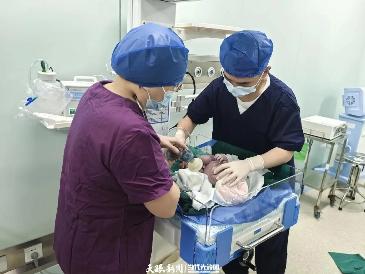 「天眼問(wèn)醫(yī)」高齡產(chǎn)婦如何健康生育？醫(yī)生全方位解答