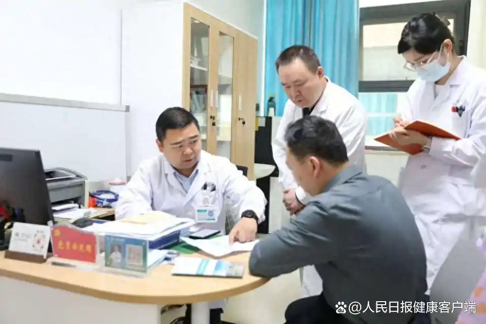 家族9人患癌8人離世，醫(yī)生：受基因與生活習(xí)慣的雙重影響